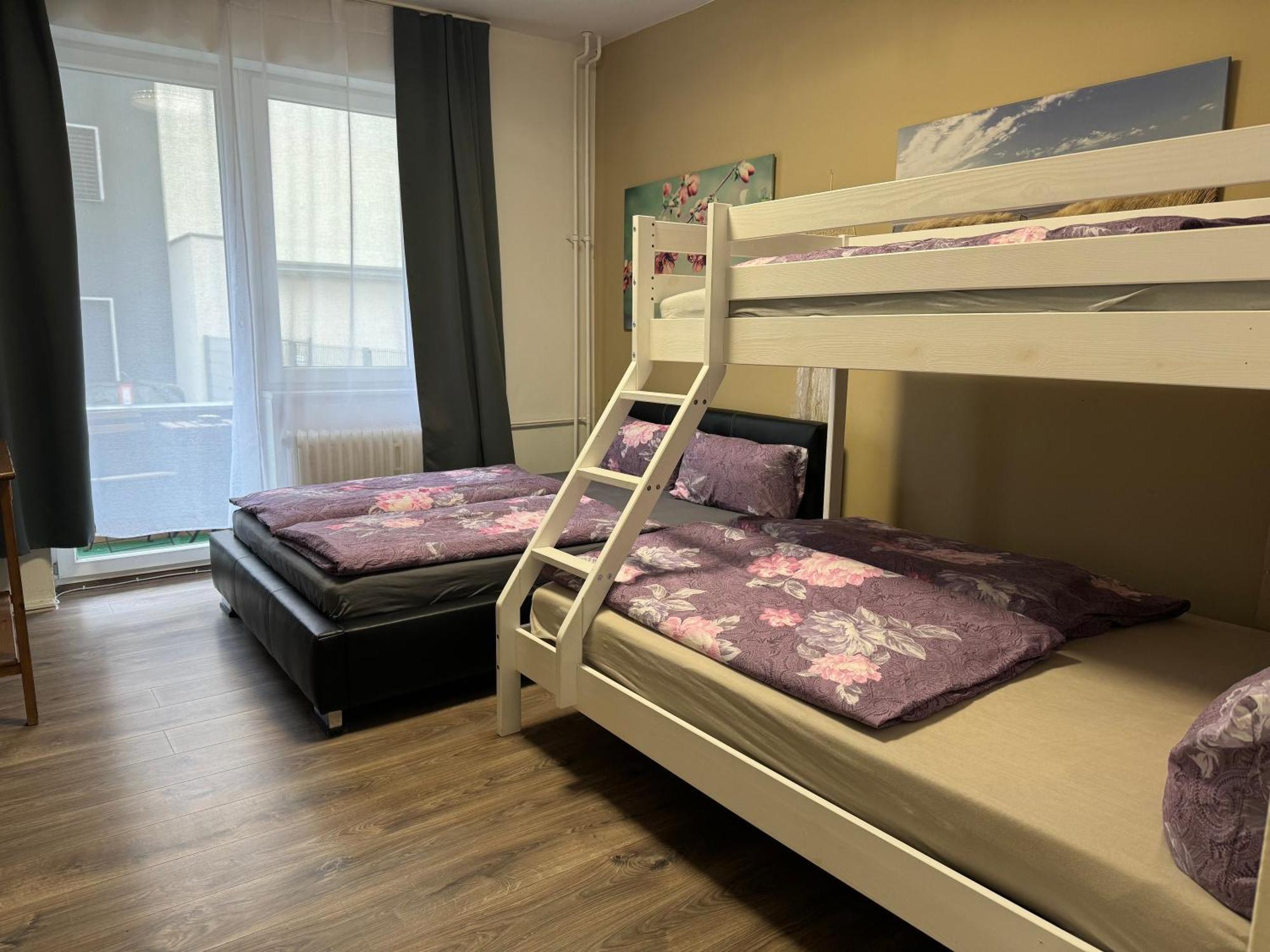 Berlin Pur - Wohnung Fuer Bis Zu 12 Personen Εξωτερικό φωτογραφία