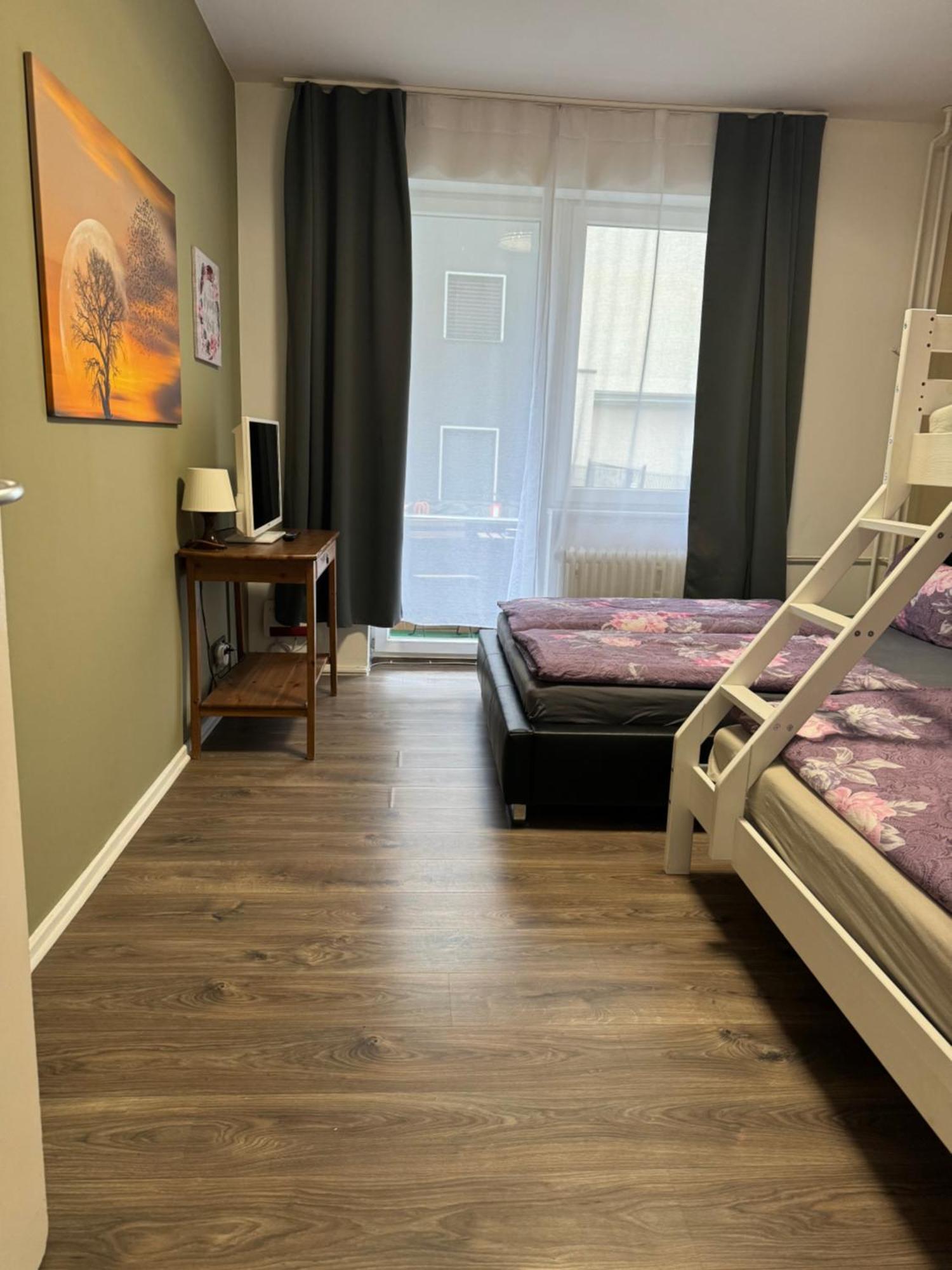 Berlin Pur - Wohnung Fuer Bis Zu 12 Personen Εξωτερικό φωτογραφία